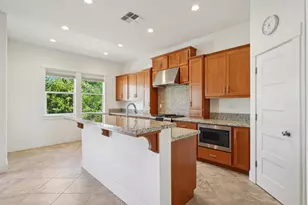 3533 Crocker Dr, Sacramento, CA 95818 - Photo 16