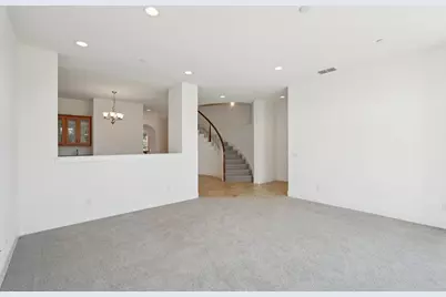 3533 Crocker Drive, Sacramento, CA 95818 - Photo 10