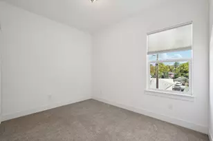 3533 Crocker Dr, Sacramento, CA 95818 - Photo 34