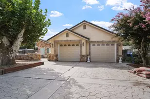 984 E Woodward Ave, Manteca, CA 95337 - Photo 2
