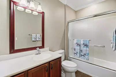 9590 Oakham Way, Elk Grove, CA 95757 - Photo 36