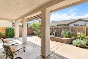 9590 Oakham Way, Elk Grove, CA 95757 - Photo 38