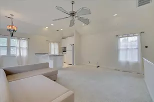 551 Southgate Rd, Sacramento, CA 95815 - Photo 56