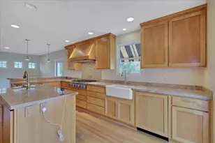 551 Southgate Rd, Sacramento, CA 95815 - Photo 18