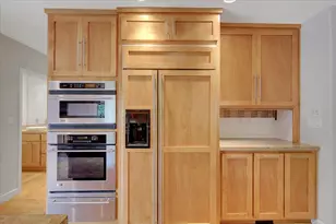 551 Southgate Rd, Sacramento, CA 95815 - Photo 22