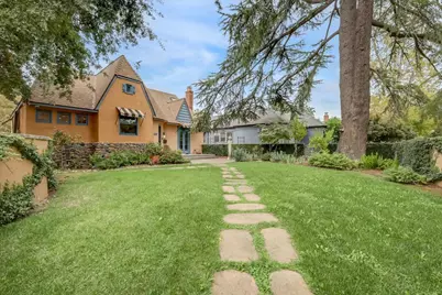 551 Southgate Road, Sacramento, CA 95815 - Photo 1