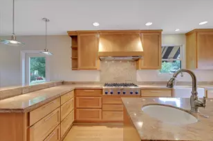 551 Southgate Rd, Sacramento, CA 95815 - Photo 20