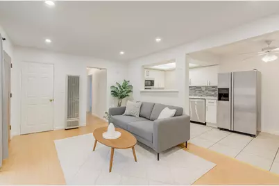 6630 Macarthur Boulevard #8, Oakland, CA 94605 - Photo 1