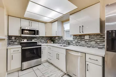 6630 Macarthur Boulevard #8, Oakland, CA 94605 - Photo 6