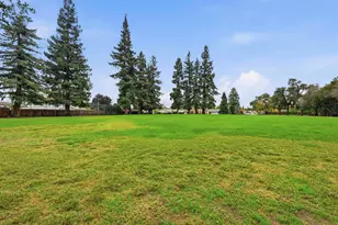 243 Breuner Dr, Roseville, CA 95678 - Photo 34