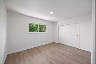 4801 Da Rosa Dr, Sacramento, CA 95822 - Photo 10