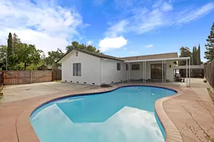 2260 S Ham Ln, Lodi, CA 95242 - Photo 32