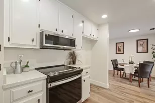 2260 S Ham Ln, Lodi, CA 95242 - Photo 16