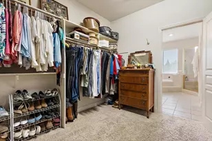 9085 Hangar Way, Fair Oaks, CA 95628 - Photo 32