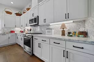 9166 Lakeside Dr, Mountain Ranch, CA 95246 - Photo 6