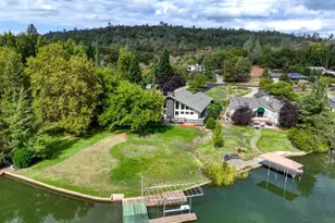 18209 Wildflower Dr, Penn Valley, CA 95946 - Photo 2