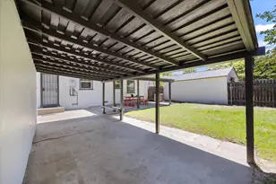 2766 San Luis Ct, Sacramento, CA 95818 - Photo 20