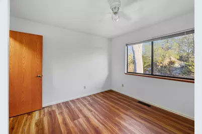 11585 Linnet Court, Penn Valley, CA 95946 - Photo 18