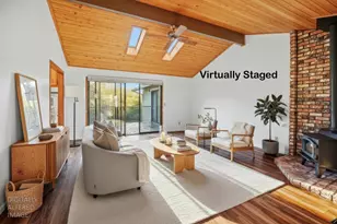 11585 Linnet Ct, Penn Valley, CA 95946 - Photo 2