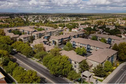 2001 Club Center Drive #2107, Sacramento, CA 95835 - Photo 2