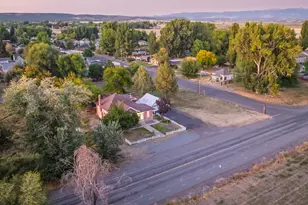 206 E McDowell Ave, Alturas, CA 96101 - Photo 38