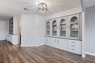 545 Vandenberg Cir, Roseville, CA 95747 - Photo 8
