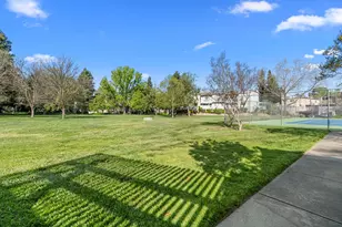 3014 Swallows Nest Dr, Sacramento, CA 95833 - Photo 36