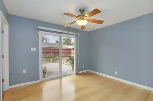 6916 Farmington Way, Sacramento, CA 95828 - Photo 8