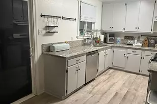 6108 Georgia Dr, North Highlands, CA 95660 - Photo 10