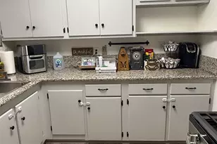 6108 Georgia Dr, North Highlands, CA 95660 - Photo 6