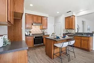 5421 Shennecock Way, Sacramento, CA 95835 - Photo 8