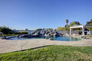 16221 Gustafson Ave, Patterson, CA 95363 - Photo 6