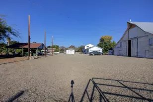 16221 Gustafson Ave, Patterson, CA 95363 - Photo 52