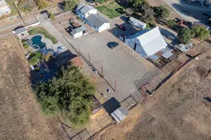 16221 Gustafson Ave, Patterson, CA 95363 - Photo 18