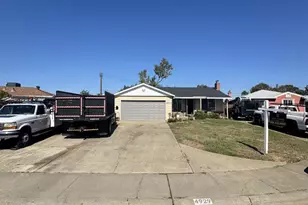 4929 79th St, Sacramento, CA 95820 - Photo 1
