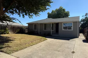 6060 McMahon Dr, Sacramento, CA 95824 - Photo 2