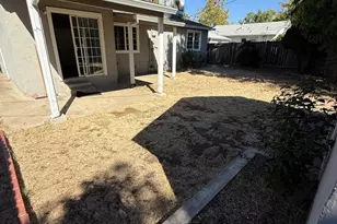 6060 McMahon Dr, Sacramento, CA 95824 - Photo 8