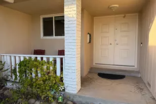 4304 Greenwich Cir, Sacramento, CA 95823 - Photo 2