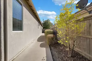 2677 San Marin Ln, Sacramento, CA 95835 - Photo 48