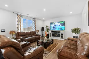 6848 Kilamanjaro Wy, Stockton, CA 95219 - Photo 2