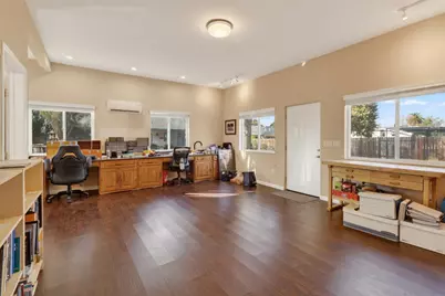 9689 Kent Street, Elk Grove, CA 95624 - Photo 34