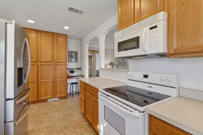 9689 Kent Street, Elk Grove, CA 95624 - Photo 10