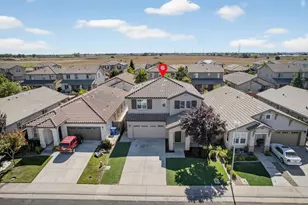 4868 Ammolite Way, Elk Grove, CA 95757 - Photo 4