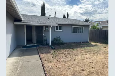 1018 Lomita Way, Rio Linda, CA 95673 - Photo 2