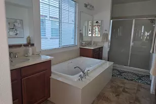 736 River Bend Dr, Lathrop, CA 95330 - Photo 36