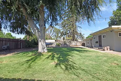 1509 Sycamore Street, Turlock, CA 95380 - Photo 36
