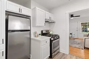 2547 20th St, Sacramento, CA 95818 - Photo 10