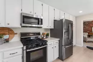 816 Elmhurst Cir, Sacramento, CA 95825 - Photo 6