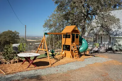 135 Sunny Hills Rd, Bangor, CA 95914 - Photo 26