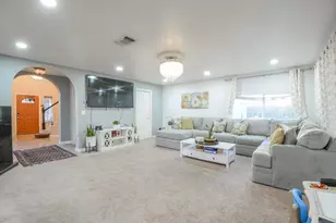 2972 Violet Dr, West Sacramento, CA 95691 - Photo 4